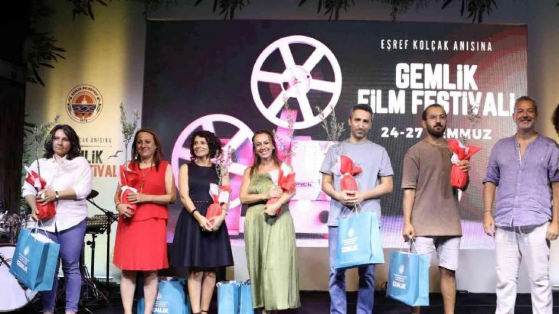 Gemlik Film Festivali'nde ödül gecesi