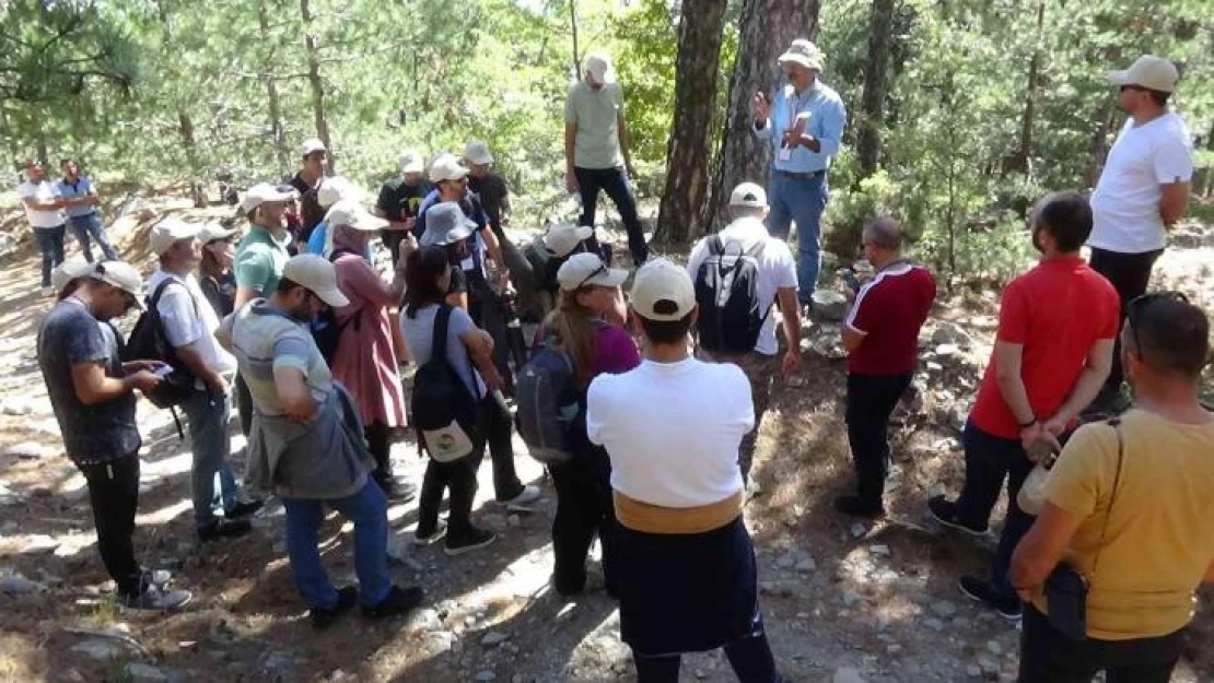 Genç araştırmacılar Kazdağları'nda eğitim gördü