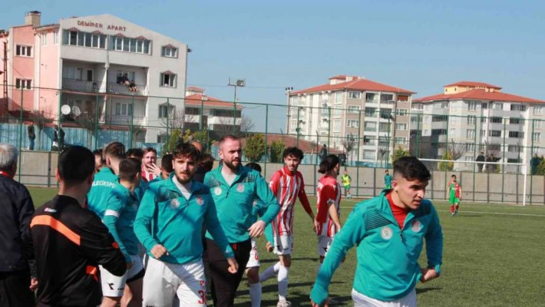 Gergin geçen maçı Bilecikspor kazandı