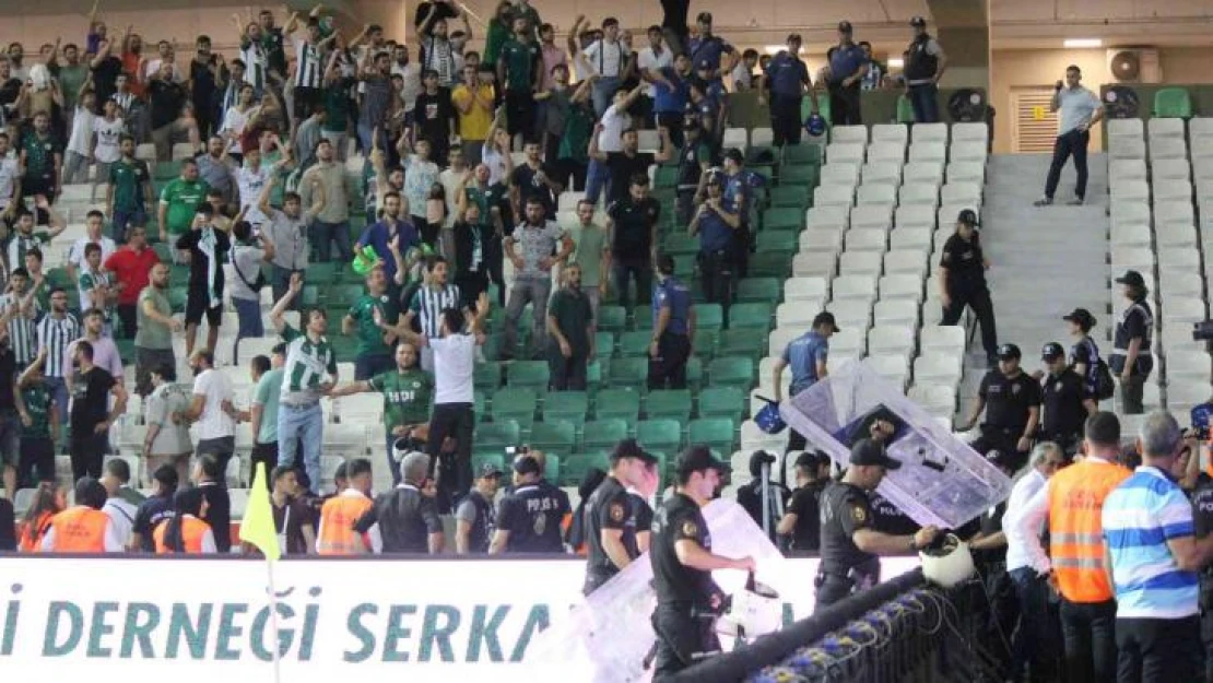 Giresun'da maç sonu çıkan olaylarda bazı taraftarlar yaralandı