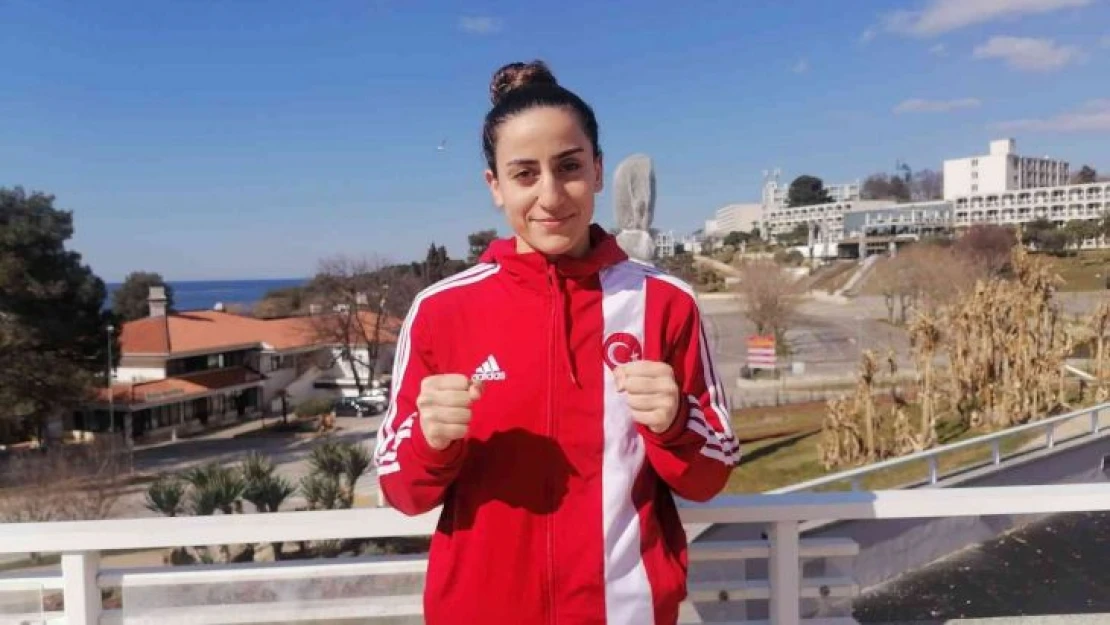 Gizem Özer, Avrupa Şampiyonası'na iyi başladı