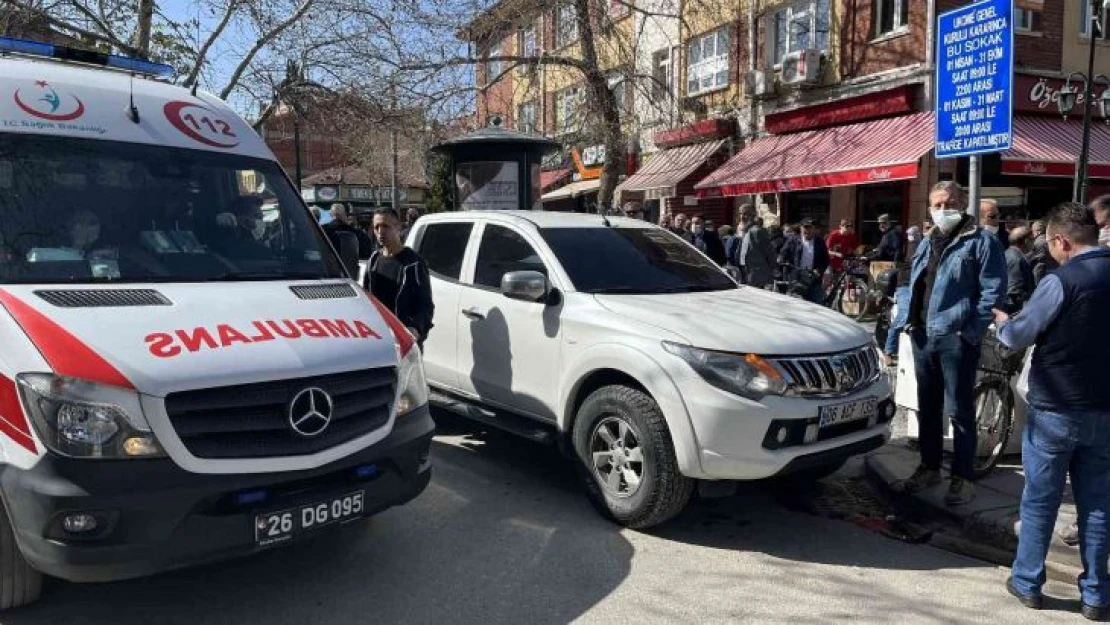 Hatalı park yüzünden 250 metre sedye taşıdılar