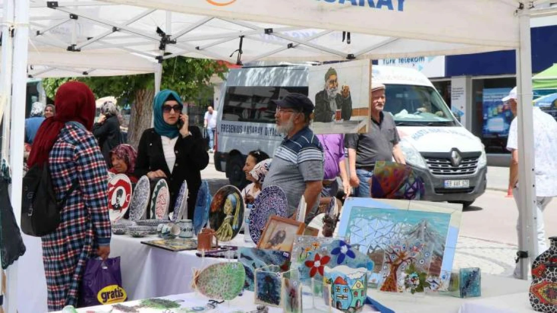 Hayat boyu öğrenme haftasında hünerlerini sergilediler