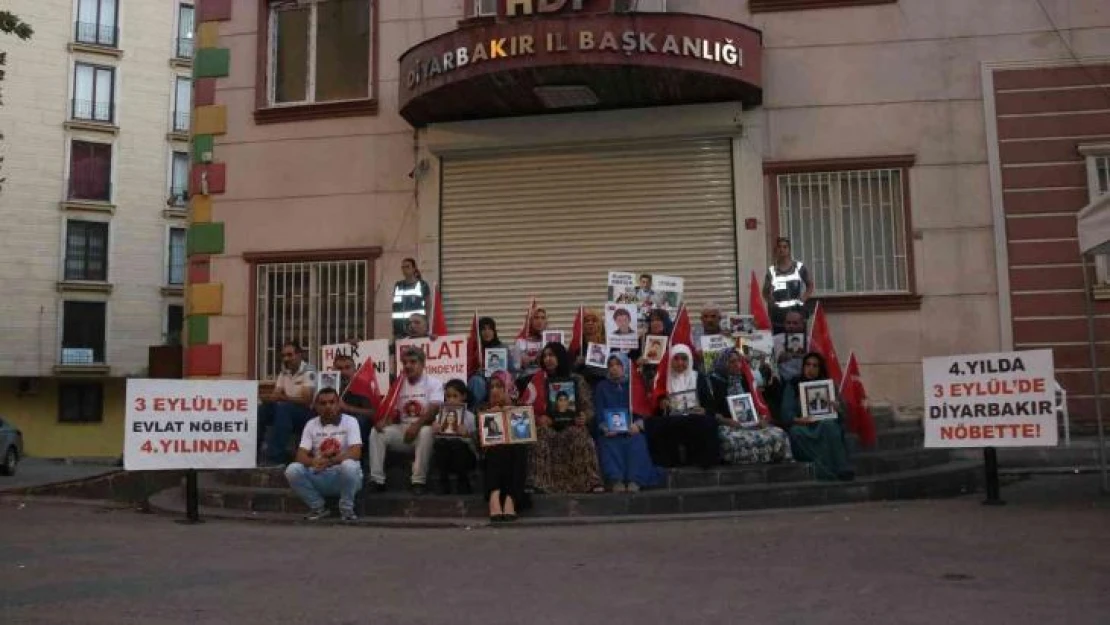 HDP Diyarbakır il başkanlığı önündeki evlat nöbeti 4'üncü yılına girecek: Aileler, destek çağrısında bulundu