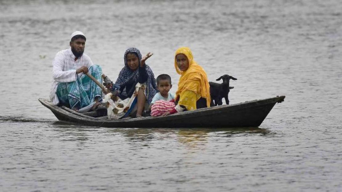 Hindistan ve Bangladeş'teki sellerde can kaybı 124'e yükseldi