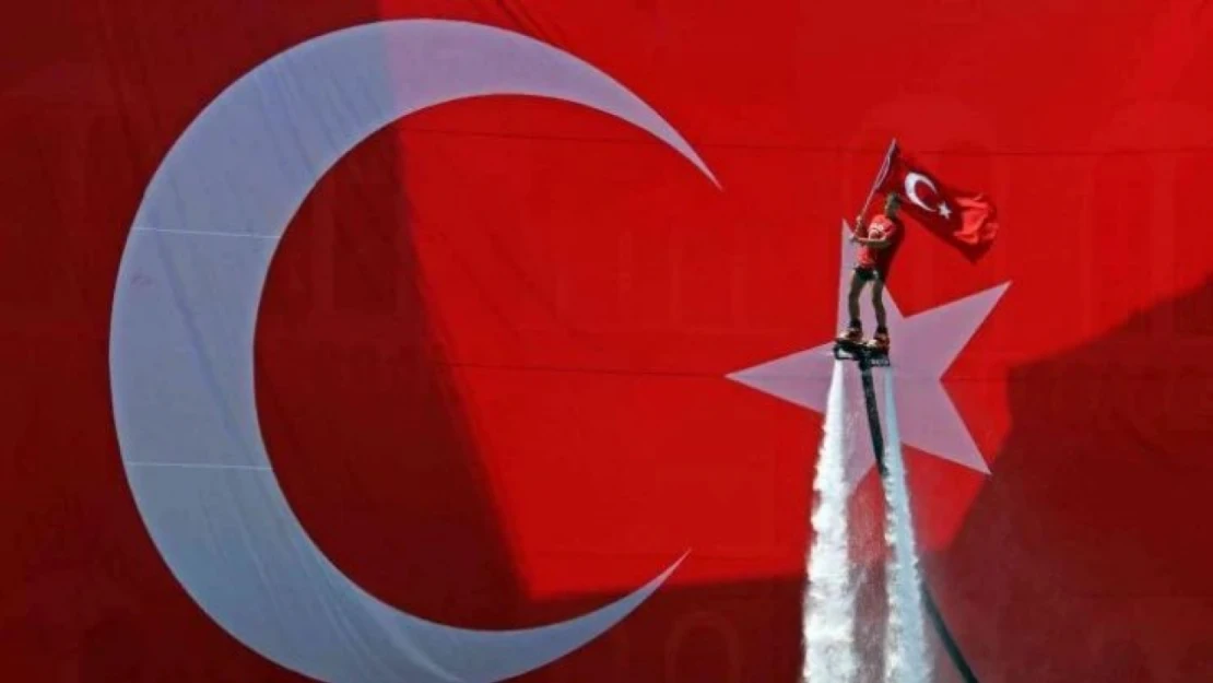 Hurdaya ayrılan Türk bayraklı gemilerin yerlerine yenilerinin inşasında yeni adım
