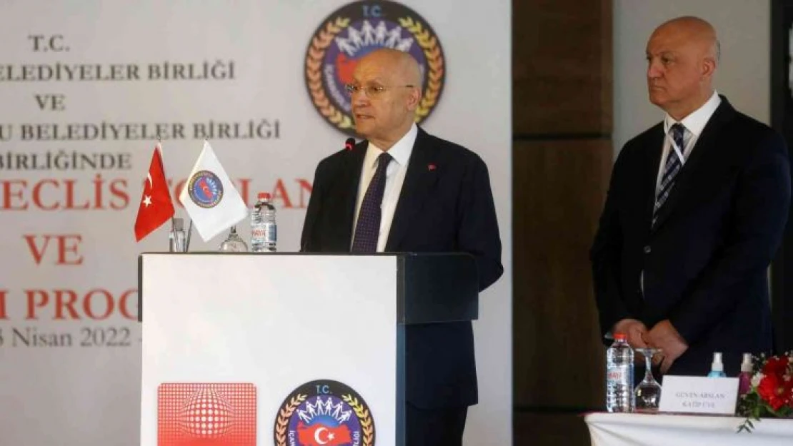 İç Anadolu Belediyeler Birliği başkanları Antalya'da buluştu