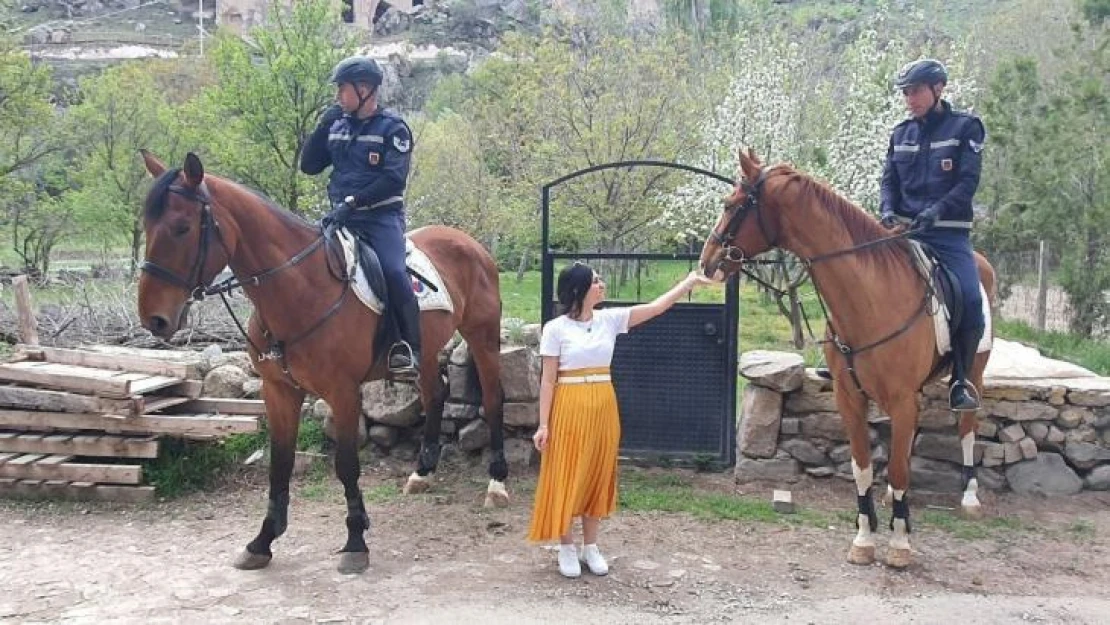 Ihlara Vadisi'nin güvenliği Atlı Jandarma Timi'nde