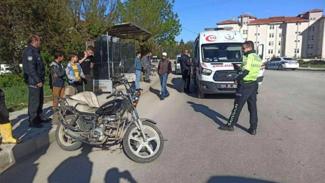 İki motosiklet kafa kafaya çarpıştı: 2 yaralı