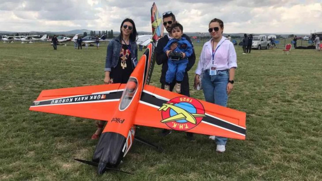 İlk kez düzenlenen festivalde pilotlar nefes kesti