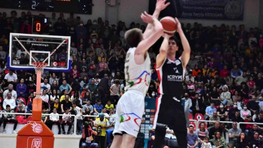 ING Basketbol Süper Ligi: Aliağa Petkimspor: 87 - Beşiktaş Icrypex: 80