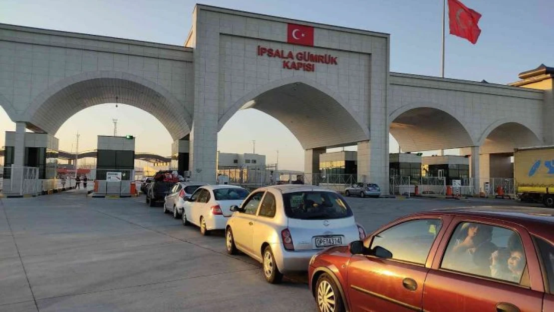 İpsala sınır kapısında 3 kilometre alışveriş kuyruğu