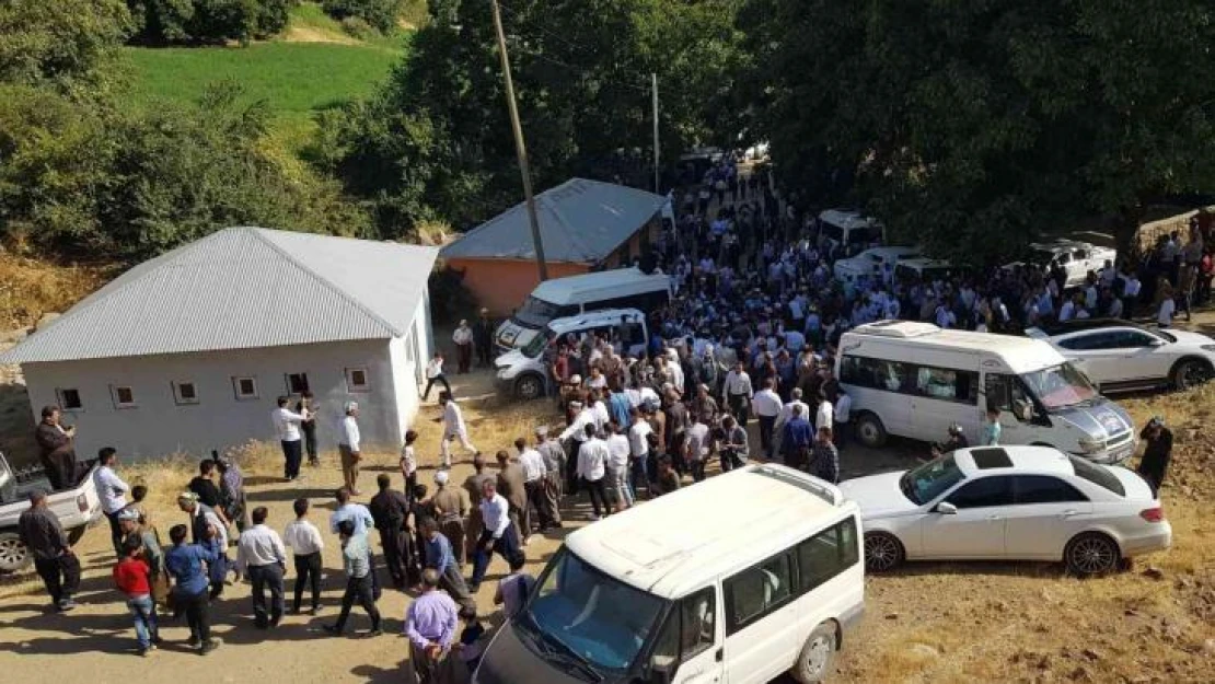 Iraklılardan Seyyid Taha-i Hakkari Hazretlerinin türbesine yoğun ilgi