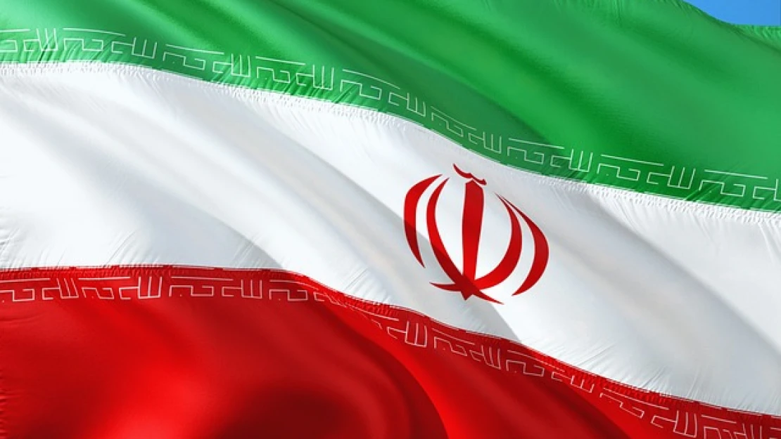İran Cumhurbaşkanı ve Dışişleri Bakanı'nın helikopteri sert iniş yaptı: Durumları hakkında net bilgi yok