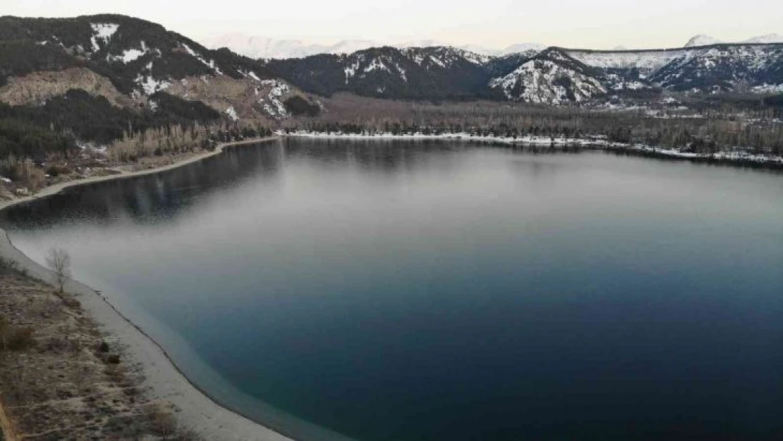 Isparta Gölcük Tabiat Parkında bahar havası