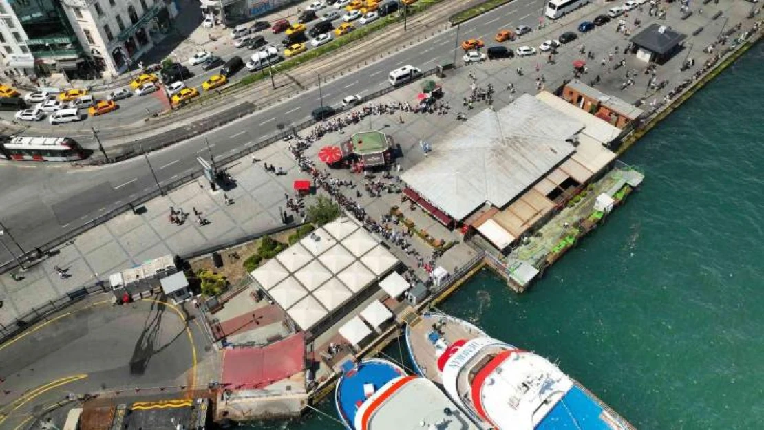 İstanbul'da bayramda vapur sırası yoğunluğu