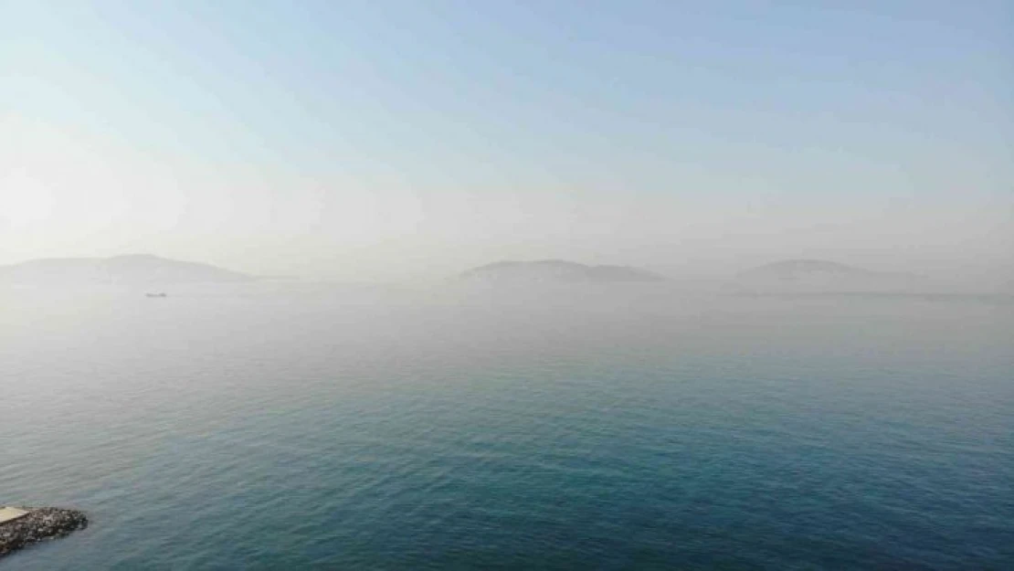 İstanbul'da kirli hava ve sis havadan görüntülendi