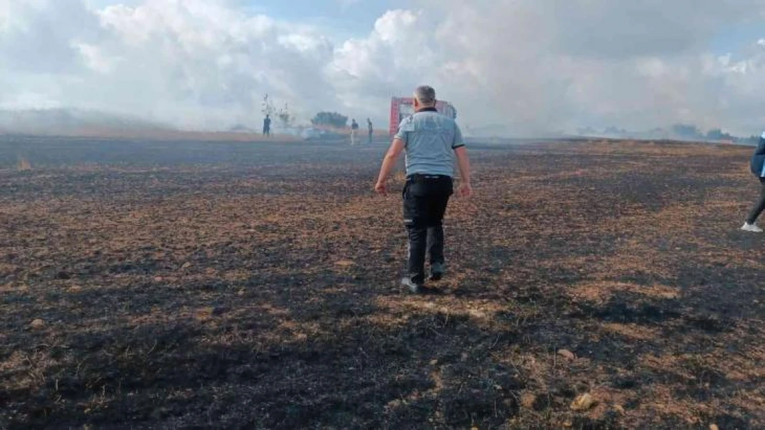 İstanbul'un tarihi Şamlar köyünde korkutan yangın