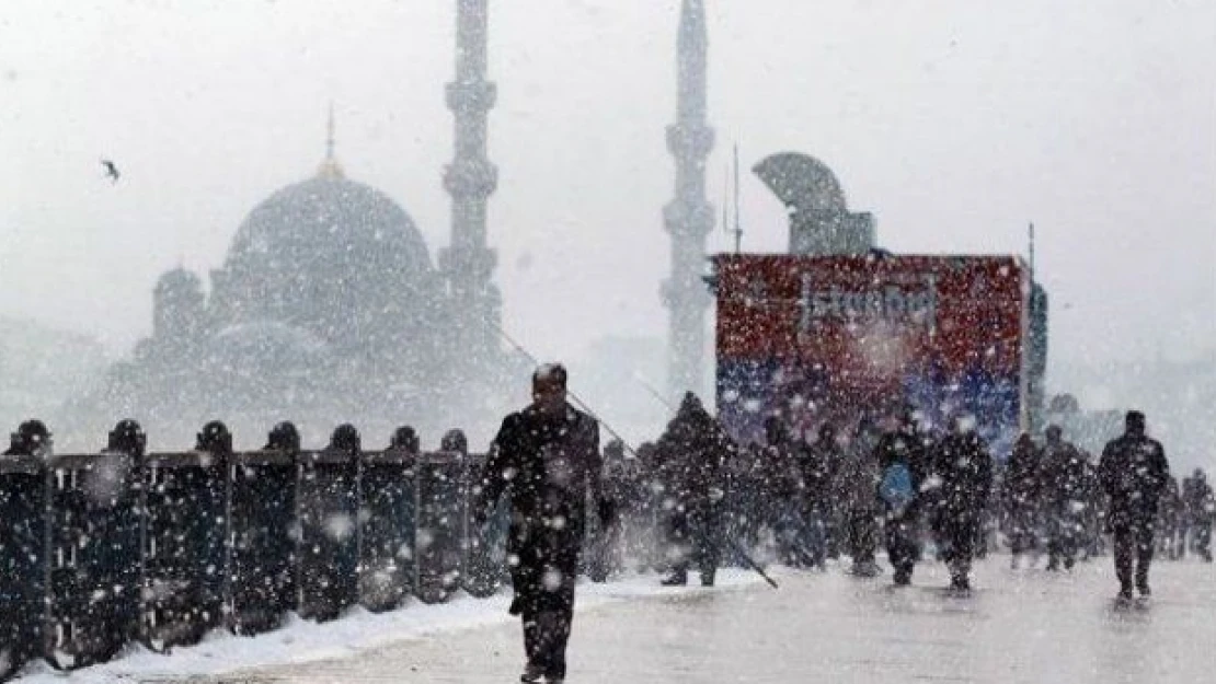 İstanbul Valisi Vasip Şahin, &quotOkullar yarın tatil"