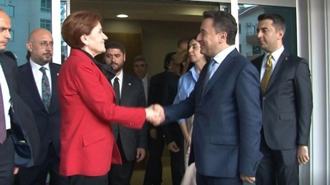 İYİ Parti Genel Başkanı Akşener'den Babacan'a ziyaret