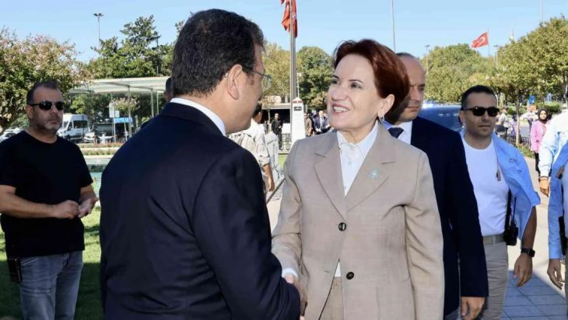 İYİ Parti Genel Başkanı Meral Akşener, İBB Başkanı Ekrem İmamoğlu'nu makamında ziyaret etti