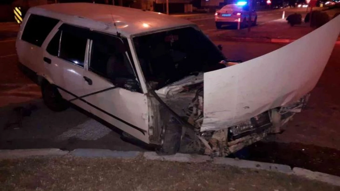 İzmir'de trafik kazası:8 yaralı