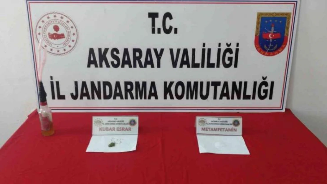 Jandarma uyuşturucu tacirlerine göz açtırmıyor