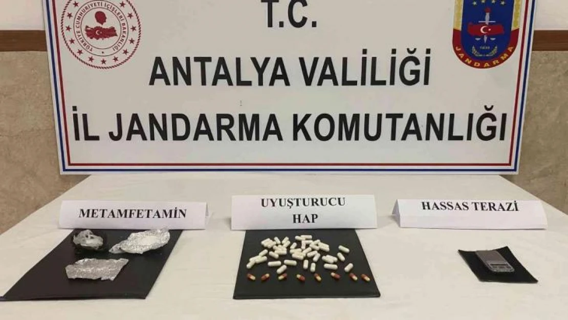 Jandarmadan uyuşturucu tacirlerine operasyon