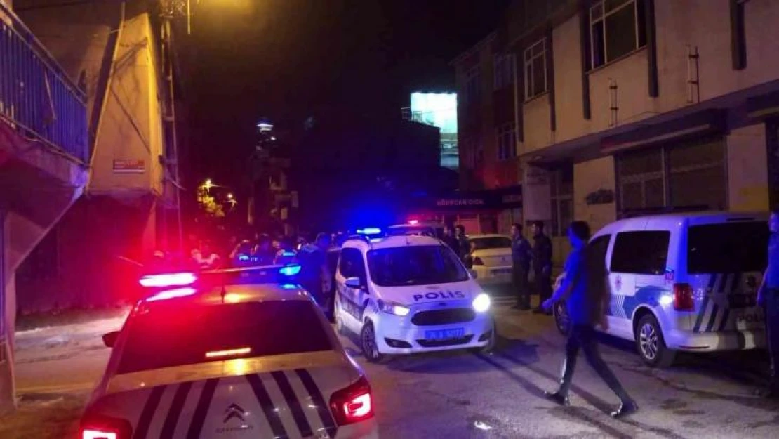 Kadıköy'de gürültü gerginliği: Polis mahallede geniş güvenlik önlemi aldı