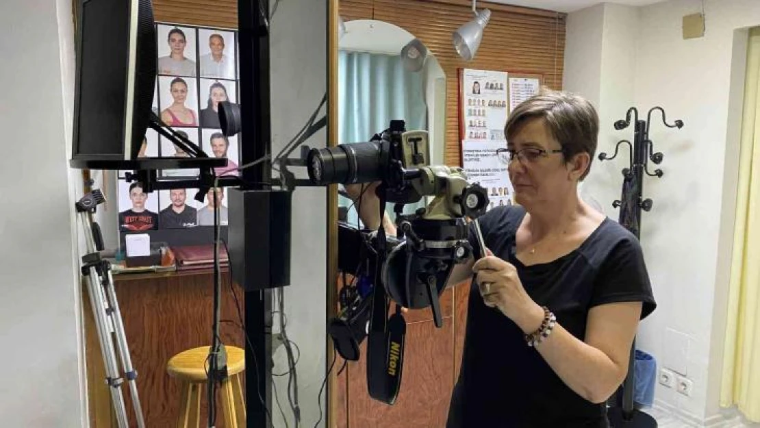 Kadıköy'de ünlülerin yarım asırlık fotoğrafçısı: 'Arşivlerimizde çok fazla anımız var'