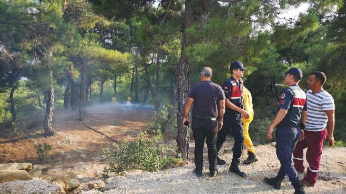 Kahraman askerler yangına ayaklarıyla müdahale etti