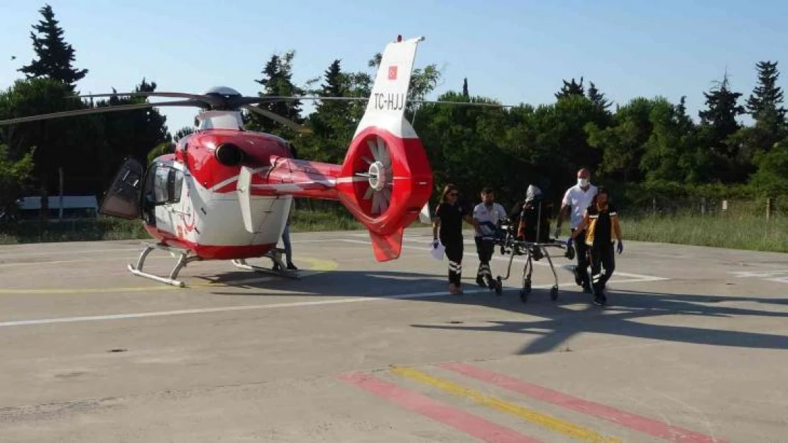 Kalp krizi geçiren kadın ambulans helikopterle hastaneye sevk edildi