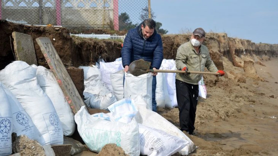 Karadeniz parça parça yutuyor