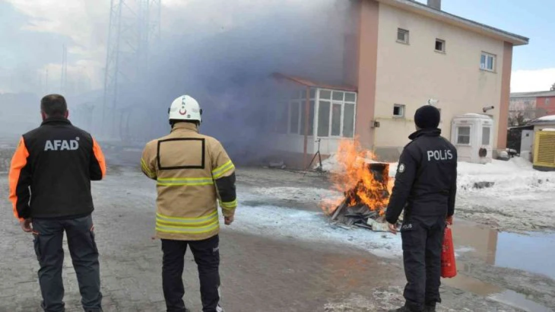 Kars'ta gerçeği aratmayan tatbikat