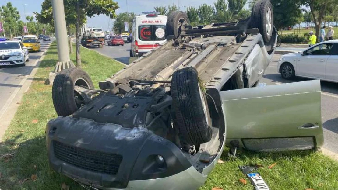 Kartal'da kontrolden çıkan otomobil takla attı: 4 yaralı