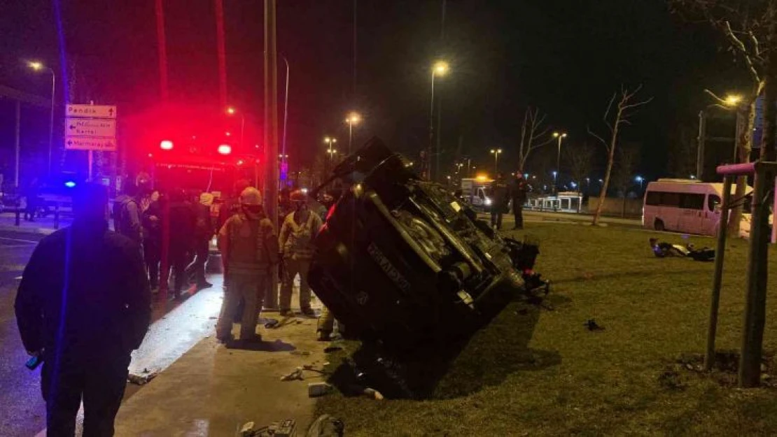 Kartal'da trafik kazası: Yoldan çıkan araç takla attı