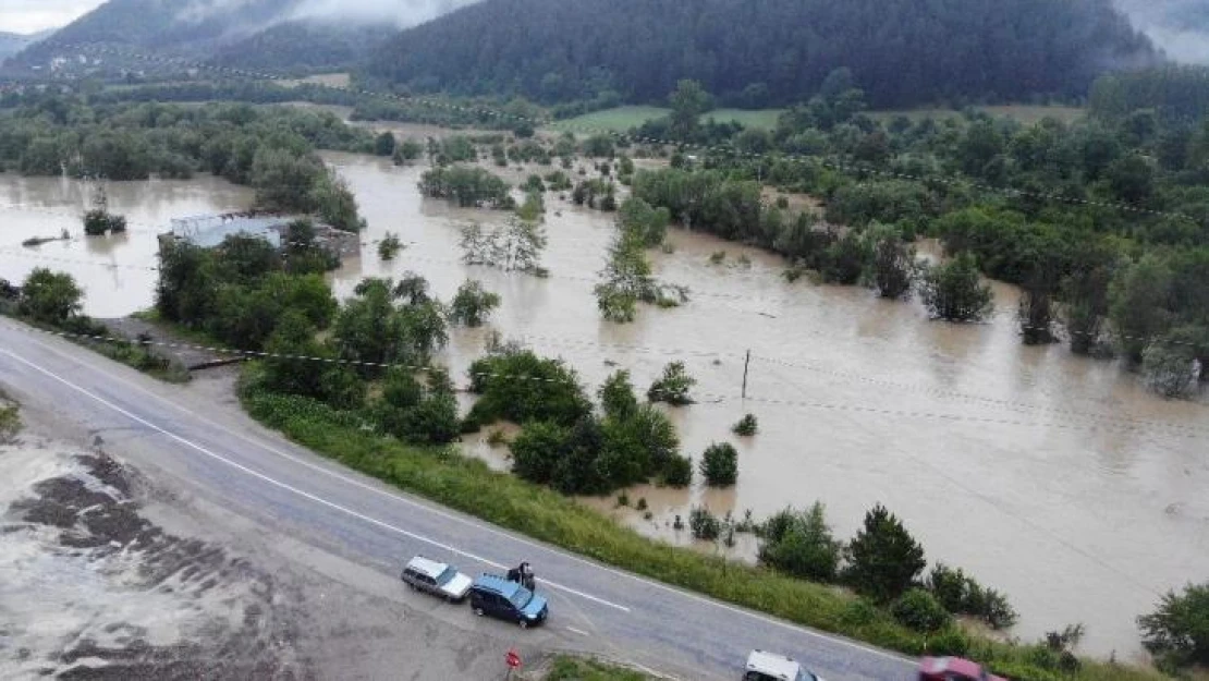 Kastamonu'da sel altındaki bölgeler havadan görüntülendi