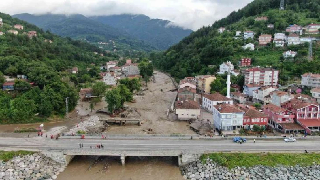 Kastamonu'da selin yıktığı köy havadan görüntülendi