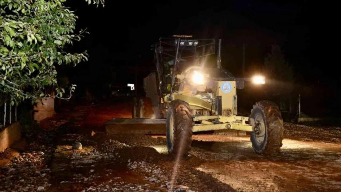 Kavak Deresi taştı Yukarıboğaz Köyü'nü sel vurdu