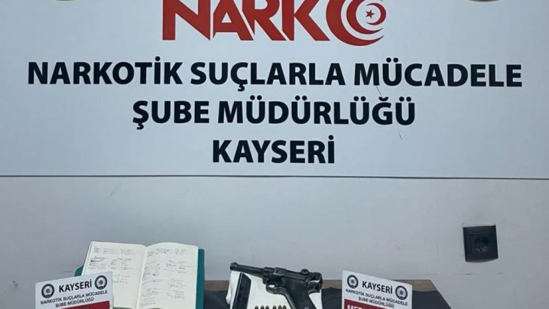 Kayseri'de uyuşturucu madde ticareti yapan kardeşler gözaltına alındı