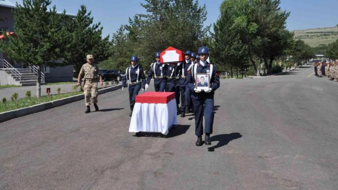 Kazada hayatını kaybeden astsubayın cenazesi memleketine gönderildi