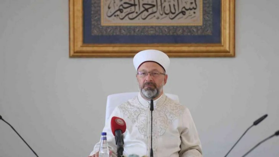 Kazakistan Nur-Mübarek Üniversitesi'nden Diyanet İşleri Başkanı Erbaş'a ziyaret