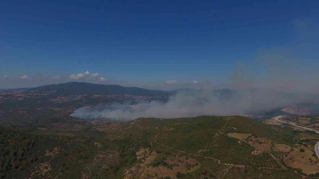 Kepsut'taki yangını söndürme çalışmaları devam ediyor