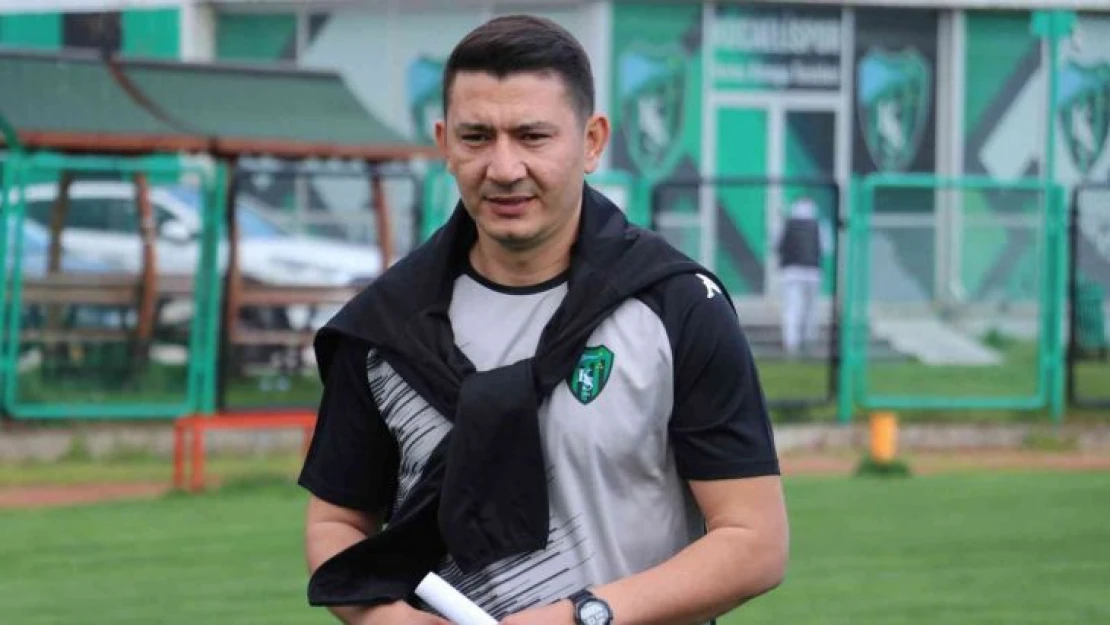 Kocaelispor'un yeni teknik direktörü Fırat Gül ilk antrenmanına çıktı