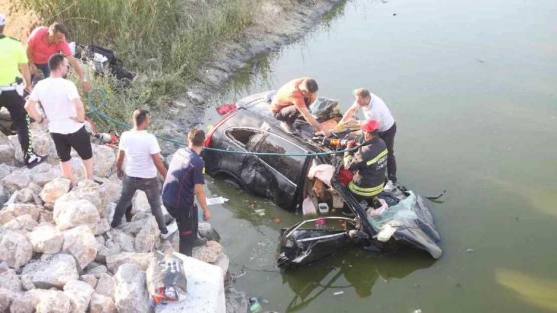 Kontrolden çıkan cip sulama kanalına uçtu: 1 ölü, 3 yaralı