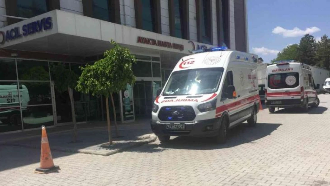 Konya'da otomobil ile kamyon çarpıştı: 2 yaralı