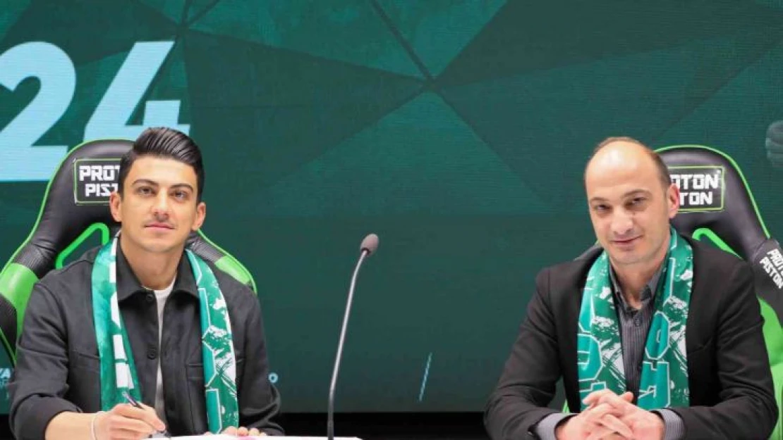 Konyaspor 2 futbolcusuyla sözleşme yeniledi