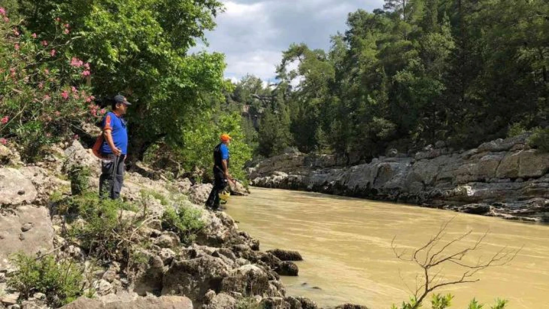 Köprülü Kanyona giren Asyalı genç 27 gündür bulunamadı