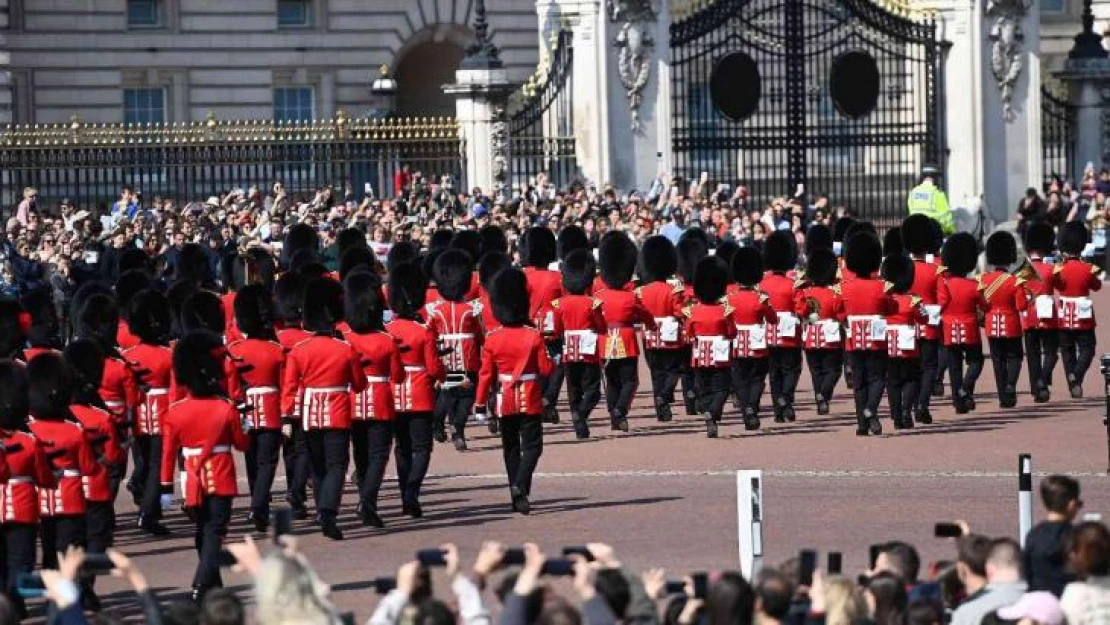 Kraliçe II. Elizabeth'in 'Platin Jübilesi' kutlamaları başladı