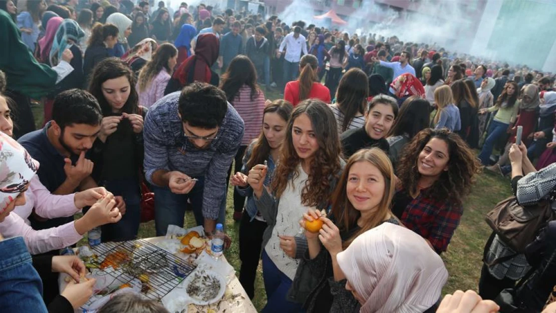 KTÜ'de 'Hamsi Şöleni'